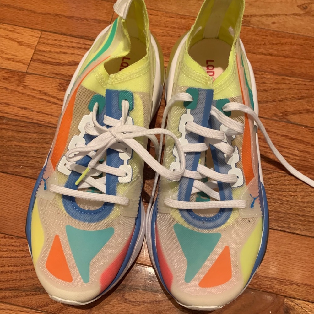 Puma Sneakers